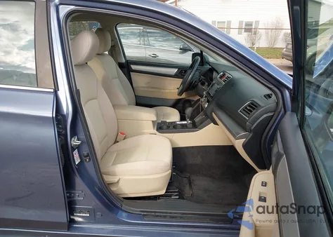 2015 Subaru Legacy 2.5I z USA, uszkodzony, nr VIN 4S3BNBA6XF3004136